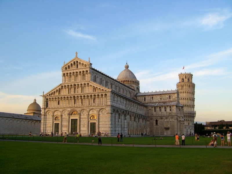 LUCCA AND PISA TOUR